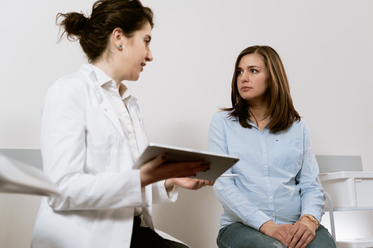 What causes chronic kidney disease in women